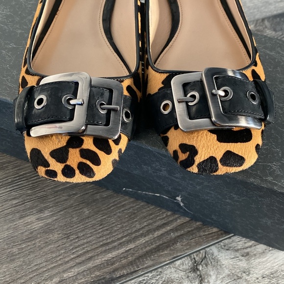 Via Spiga Odessa Calf Leather Leopard Buckle Flats size 8 - Picture 4 of 10
